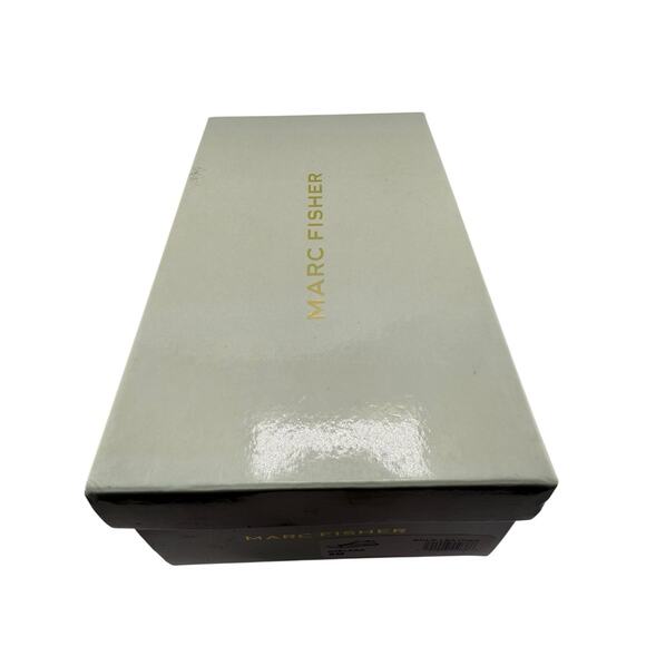 Marc Fisher Elana Leather Casual Ankle Strap Women Sandals Size 6 Gold NWB - Picture 9 of 9